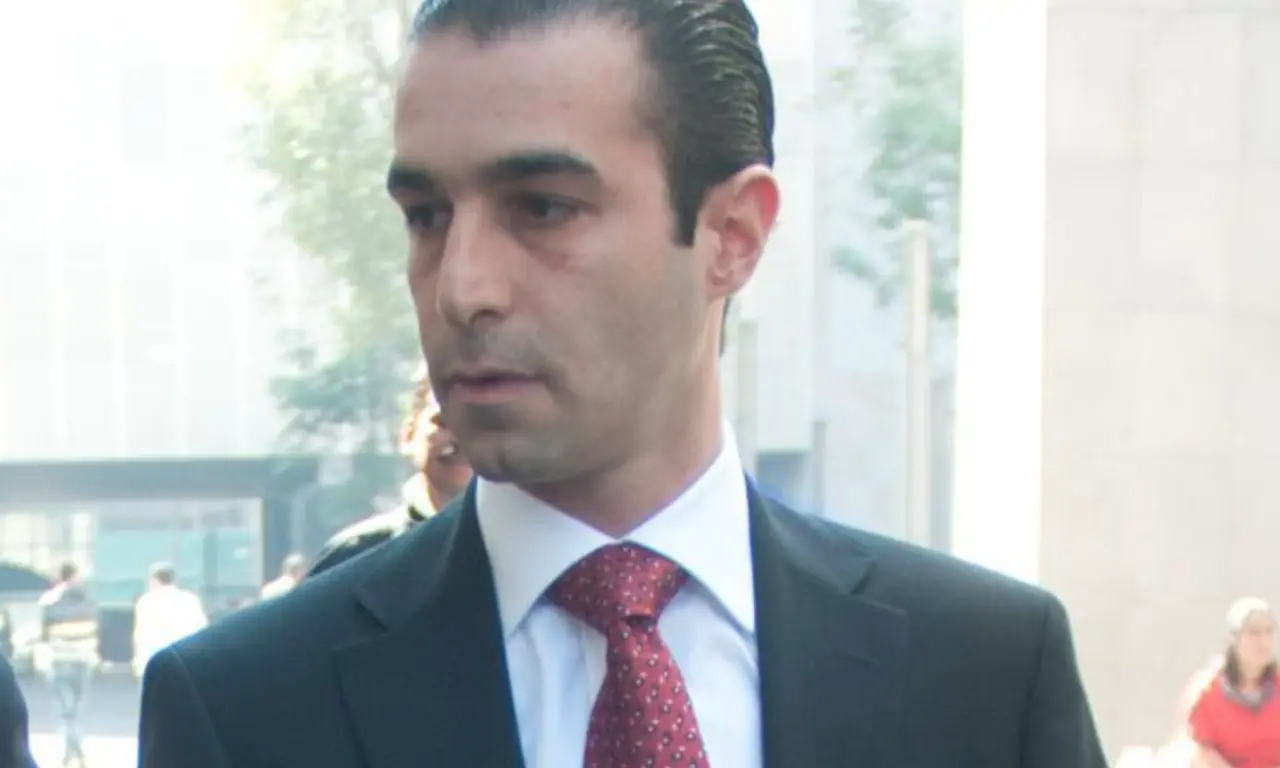  David Cohen Sacal, de 45 años, era licenciado en Derecho con posgrado en Derecho Procesal Civil. 