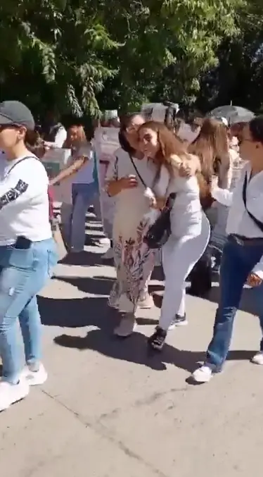 El domingo 12 de octubre, familiares, amigos y ciudadanos realizaron una marcha en Durango para exigir la aparición del joven. Captura de pantalla.
