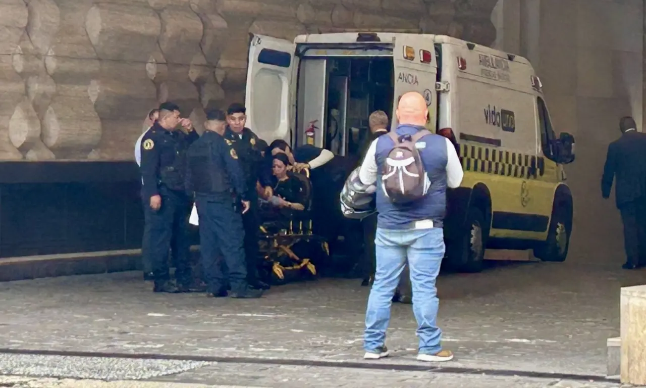  Posible intoxicación masiva en hotel de lujo en Paseo de la Reforma en CDMX 