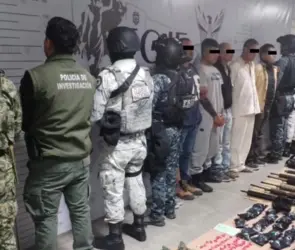 Zacatecas: detienen a "El Barca" con arsenal, drogas y uniformes tácticos