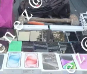 Detienen dos hombres por audaz robo a Coppel: perforaron pared para entrar