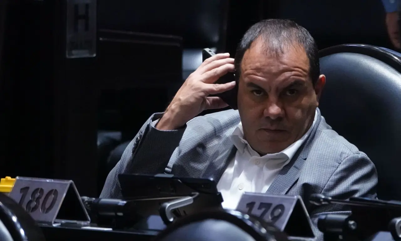  Cuando se le acusó de abuso, afirmó que presentaría una iniciativa para “defender a los hombres” en casos como el suyo, pero ni esa se concretó.
 