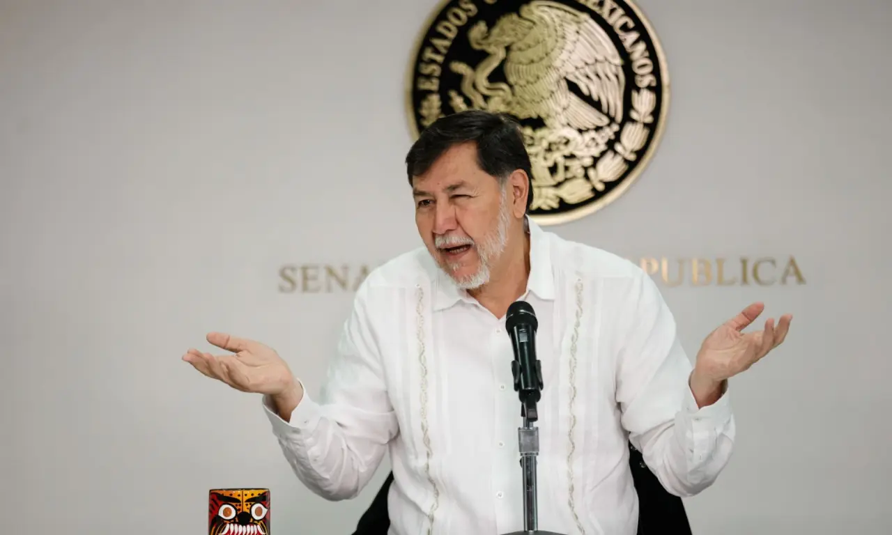  Noroña revela por qué pidió licencia como senador
 