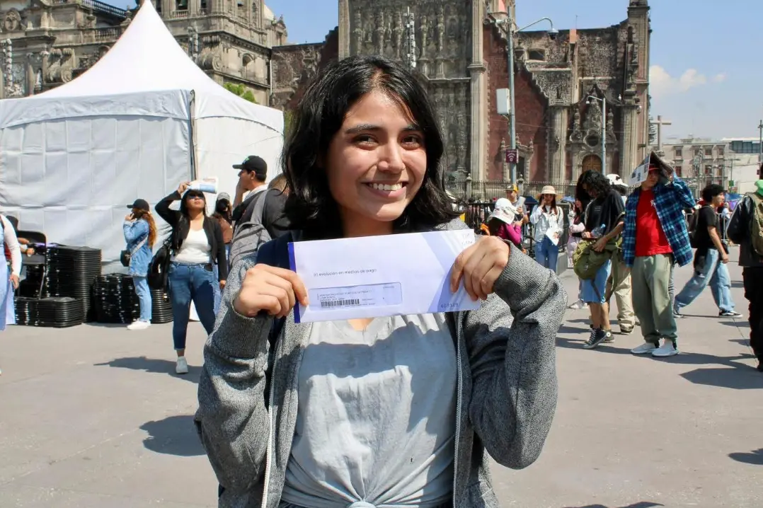 Una vez validada la documentación, la SECTEI notificará por correo electrónico si fuiste seleccionado o seleccionada.  Gobierno de México.