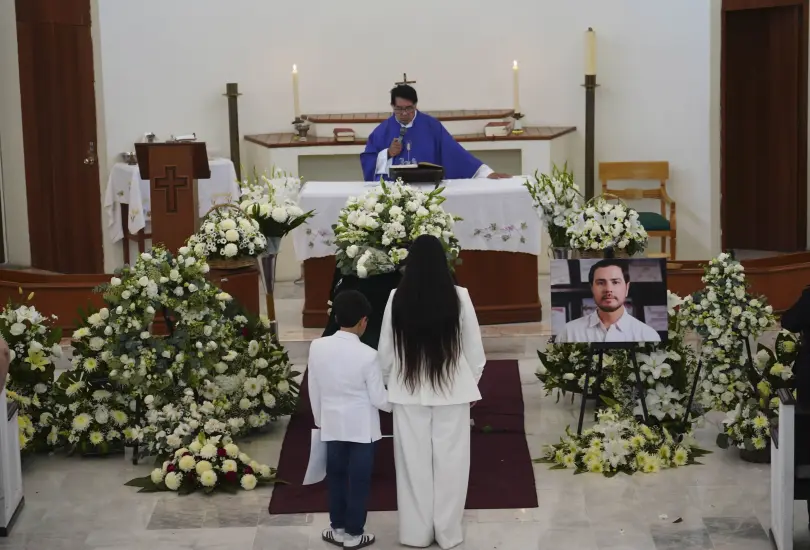 Su muerte ha dejado un profundo vacío en el sector agrícola y un eco de indignación en Michoacán. Su muerte ha dejado un profundo vacío en el sector agrícola y un eco de indignación en Michoacán.