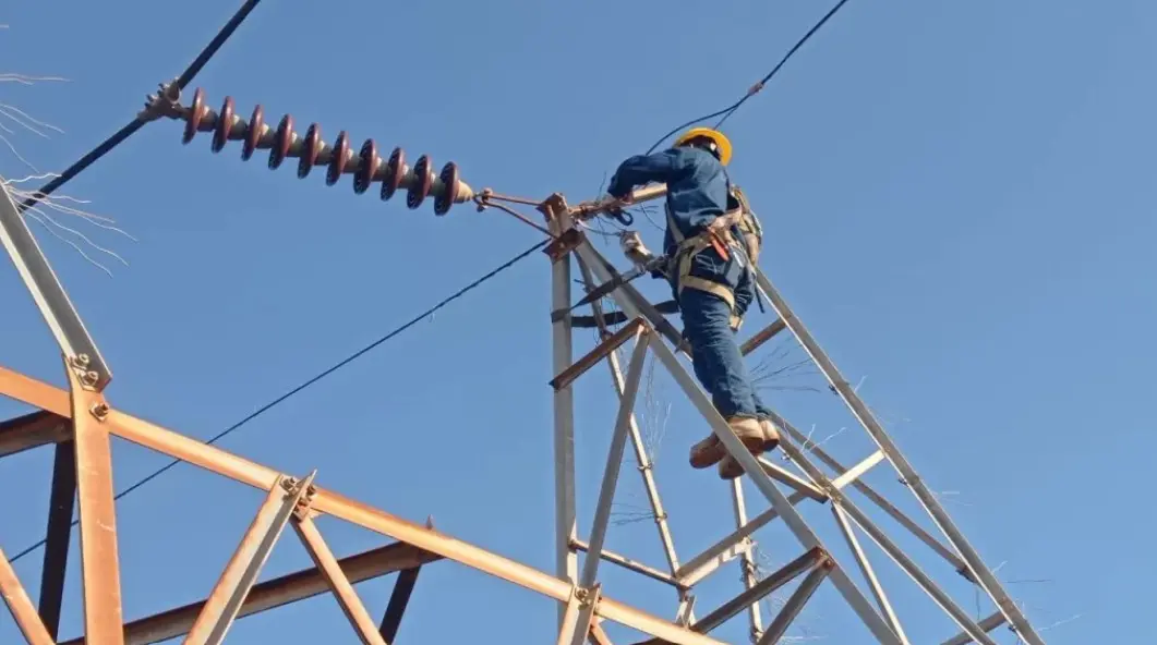 Así puedes recortar cortes de luz a la CFE. Especial