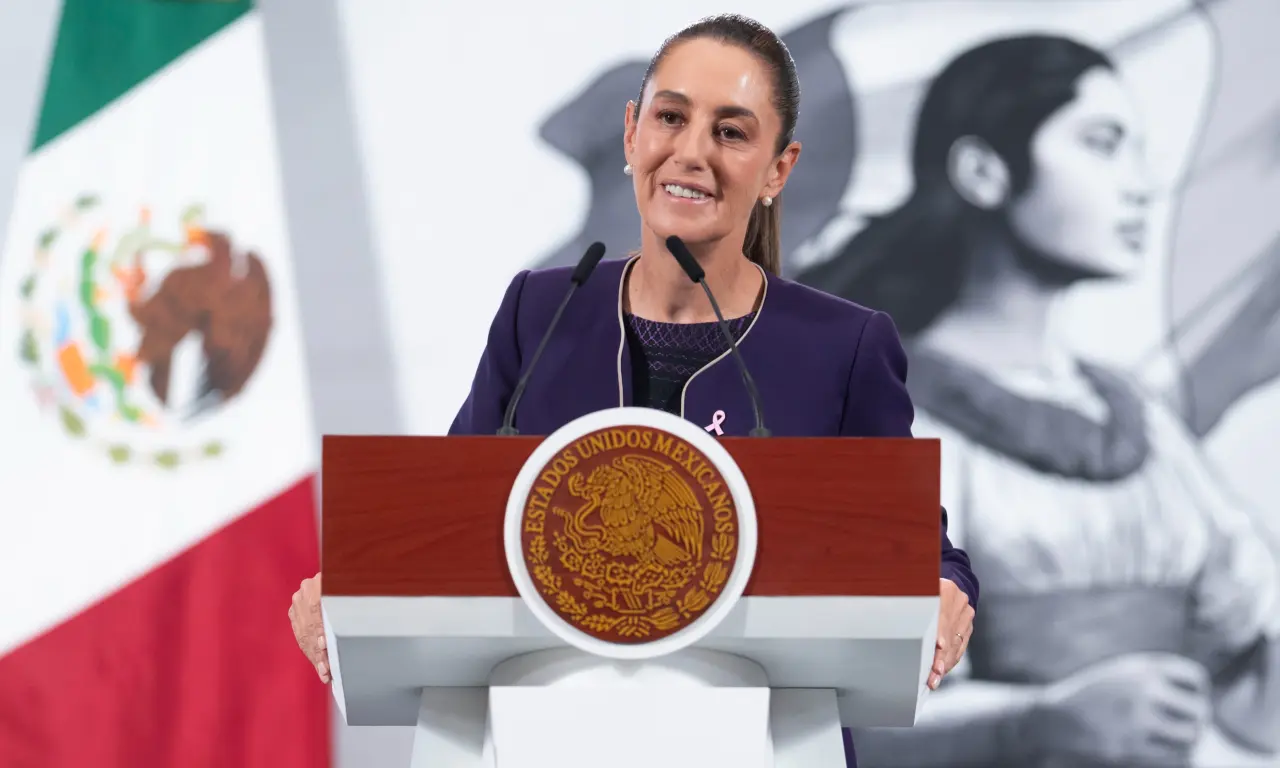  Damnificados por lluvias reciben 20 mil pesos por vivienda del gobierno de Sheinbaum 