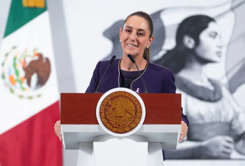 Damnificados por lluvias reciben 20 mil pesos por vivienda del gobierno de Sheinbaum