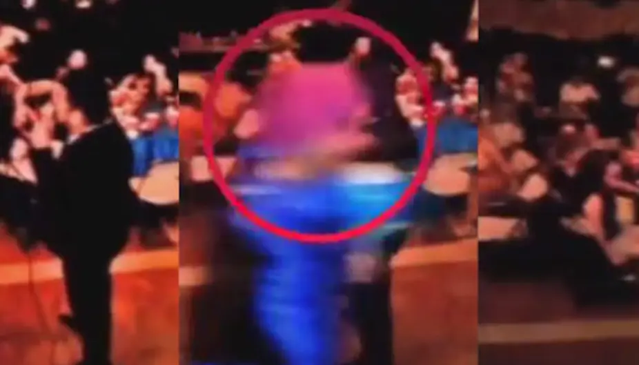 El sicario vestido de payaso captado en video. Captura de pantalla