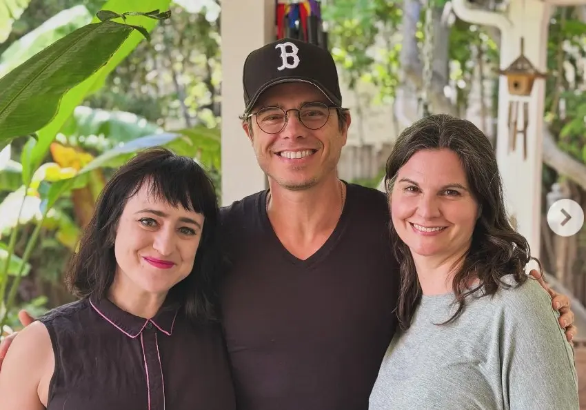 No se le conoce ninguna pareja ni tiene hijos, pero en 2016 se declar&oacute; bisexual.