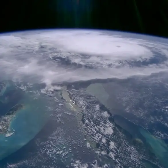Huracán Melissa alcanza categoría 5: video en 4K desde el espacio muestra su fuerza devastadora Huracán Melissa alcanza categoría 5: video en 4K desde el espacio muestra su fuerza devastadora