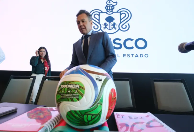 Pablo Lemus se reunió con el embajador de EU para promocionar Jalisco como sede del Mundial 2026.