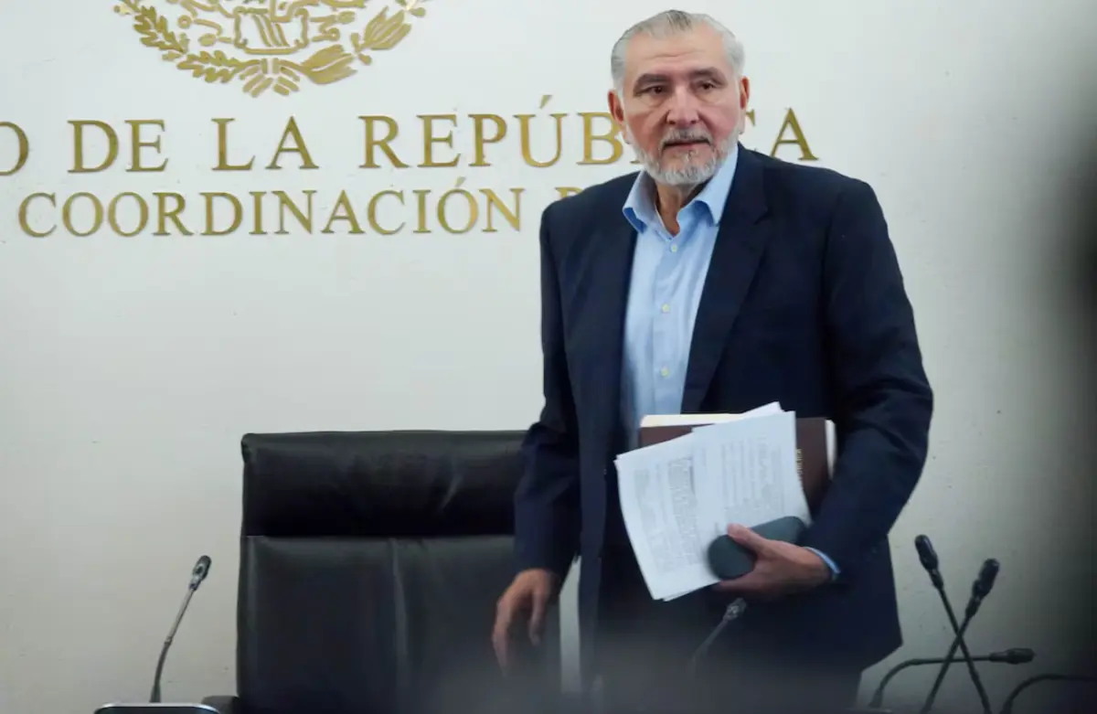  Adán Augusto es señalado por empresas fantasma y contratos públicos irregulares en Tabasco. 