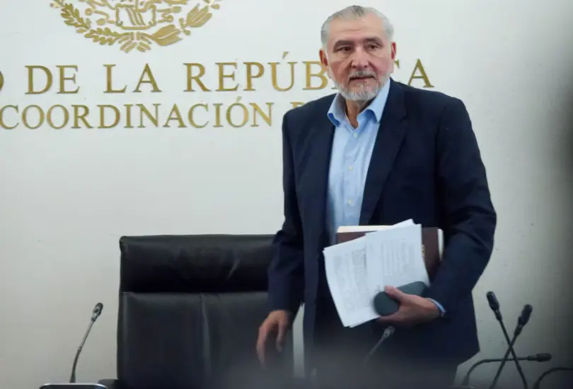 Adán Augusto es señalado por empresas fantasma y contratos públicos irregulares en Tabasco. Adán Augusto es señalado por empresas fantasma y contratos públicos irregulares en Tabasco.