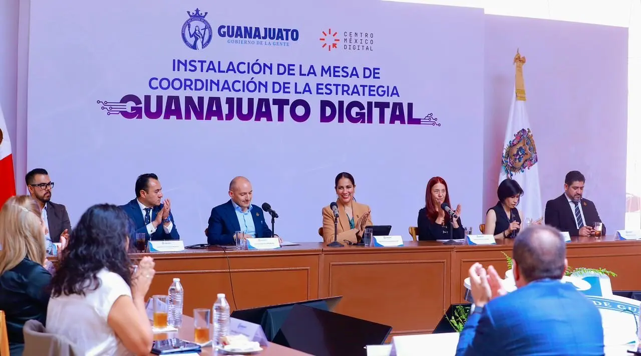  Guanajuato avanza hacia el futuro digital: Libia Dennise impulsa estrategia para modernizar trámites 