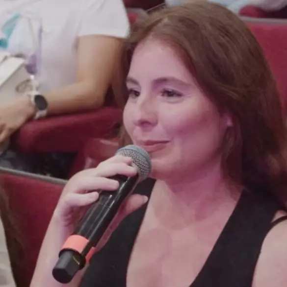 Funcionaria de Puerto Vallarta va a show de Franco Escamilla y confiesa que no trabaja Funcionaria de Puerto Vallarta va a show de Franco Escamilla y confiesa que no trabaja