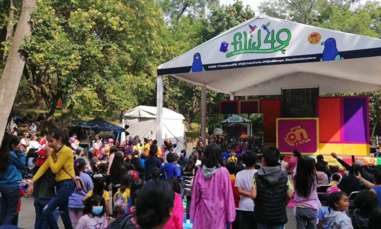  Habrá stands de editoriales, espacios de lectura colectiva y dinámicas para descubrir nuevas historias. 