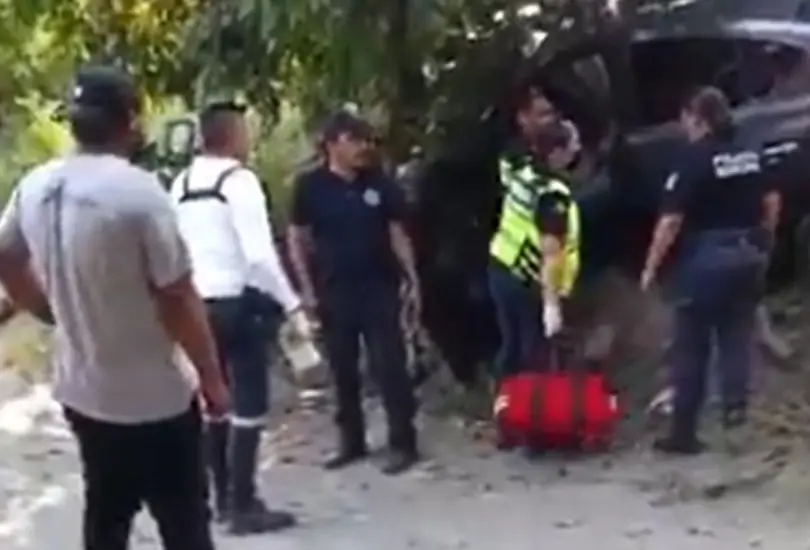 Mujer y su beb&eacute; sobreviven tras ser embestidos por un tren