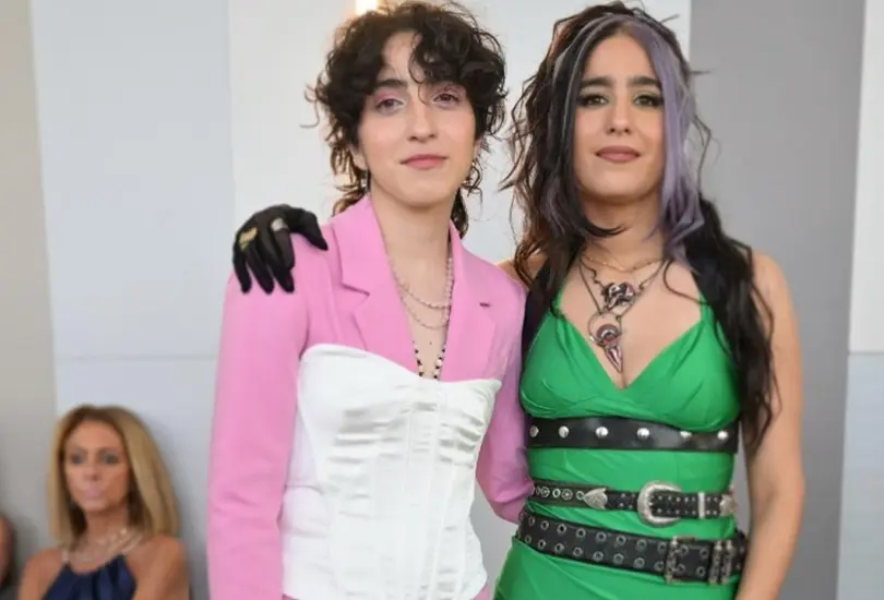 Emily Estefan con su novia Emily Estefan con su novia