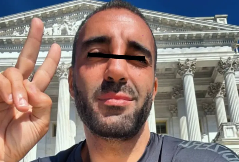 Las autoridades mexicanas confirmaron que el exfuncionario cuenta con dos órdenes de aprehensión vigentes. Las autoridades mexicanas confirmaron que el exfuncionario cuenta con dos órdenes de aprehensión vigentes.