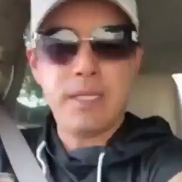 "Pobres nacieron y pobres morirán": heredero de Tres Mujeres Tequila ataca a agricultores y desata furia en redes "Pobres nacieron y pobres morirán": heredero de Tres Mujeres Tequila ataca a agricultores y desata furia en redes