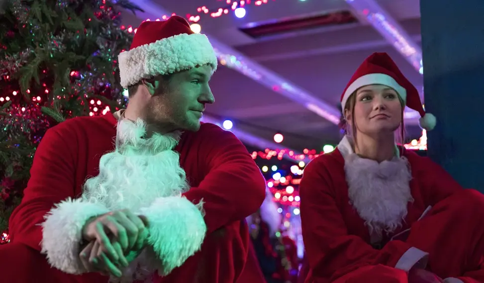 Un robo muy navideño (26 de noviembre de 2025). Dos ladrones en ciernes se unen para robar una tienda departamental de Londres en Nochebuena.<br>