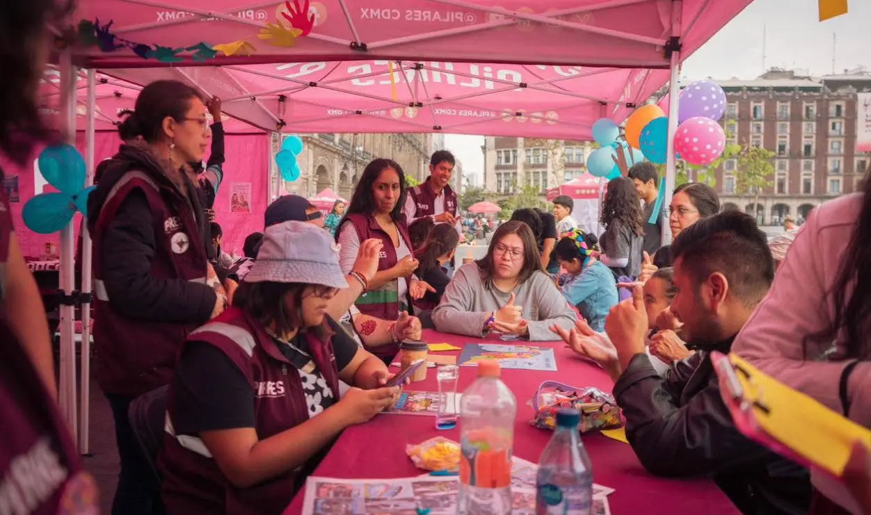  El Zócalo se transformará en un enorme laboratorio al aire libre. 