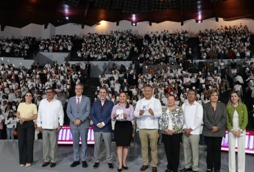 El Gobierno de Puebla impulsa acciones conjuntas con el magisterio para promover espacios seguros y la igualdad sustantiva. El Gobierno de Puebla impulsa acciones conjuntas con el magisterio para promover espacios seguros y la igualdad sustantiva.