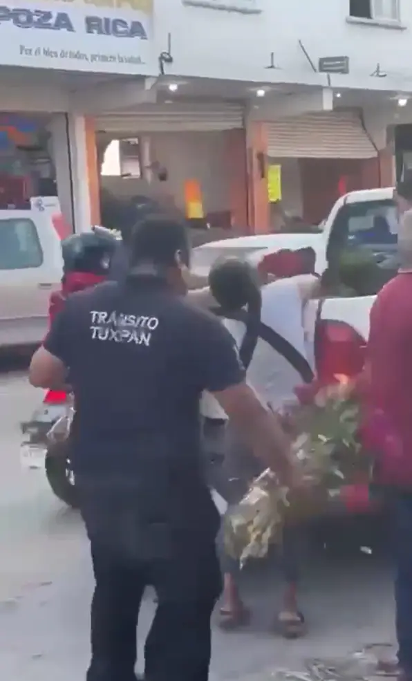 Acusan extorsión a comerciantes en Tuxpan Especial