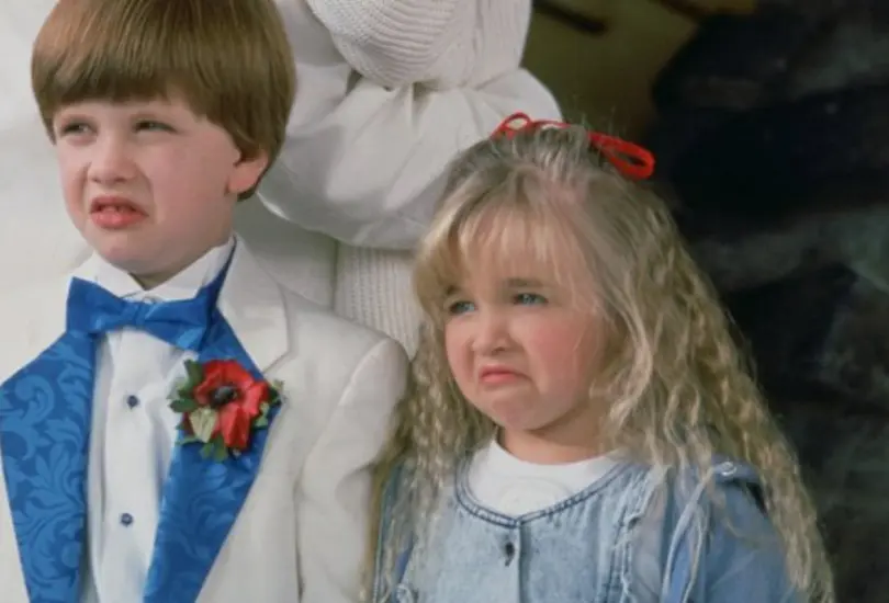 Ivyann Schwan saltó a la fama a los 8 años cuando consiguió el papel de Trixie Young en Mi pobre diablillo 2.