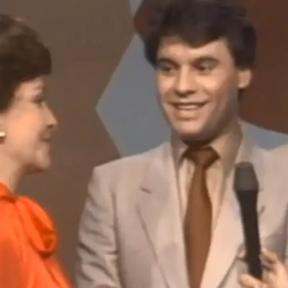 "Tú puedes mis sueños despertar": ¿Quién es María de la Paz, la mujer a la que Juan Gabriel le escribió una canción? "Tú puedes mis sueños despertar": ¿Quién es María de la Paz, la mujer a la que Juan Gabriel le escribió una canción?