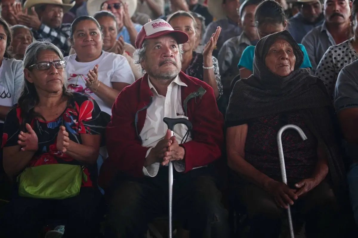 El aviso emitido por el banco subraya que no es obligatorio retirar el dinero en cajeros o sucursales.  Cuartoscuro.