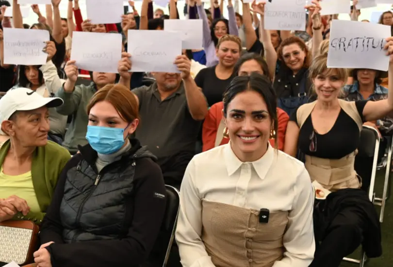 Este esfuerzo no se limita a un estímulo financiero, sino que busca transformar la vida de las mujeres mediante acompañamiento constante.