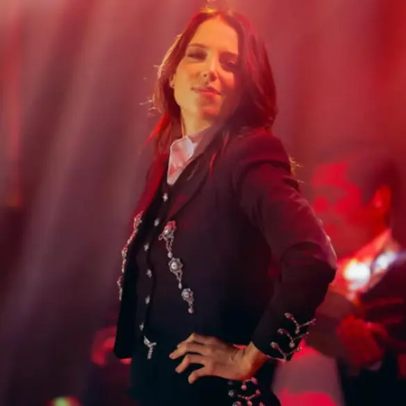 ¿Qué otros artistas se presentarán en el concierto de Majo Aguilar gratis en el Zócalo? ¿Qué otros artistas se presentarán en el concierto de Majo Aguilar gratis en el Zócalo?