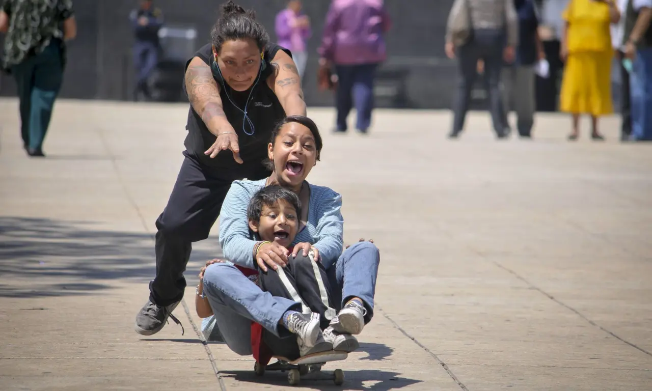  Este mes tendrá varios días de suspensión de clases por motivos administrativos y conmemorativos.
 