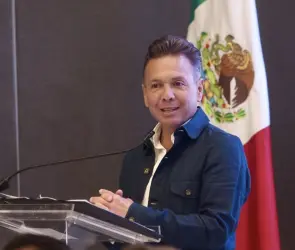 Pablo Lemus alcanza 72% de aprobación en su primer año de gobierno