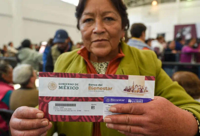 Las beneficiarias del programa podrán acceder a datos móviles, llamadas y WhatsApp gratis mediante una app Las beneficiarias del programa podrán acceder a datos móviles, llamadas y WhatsApp gratis mediante una app