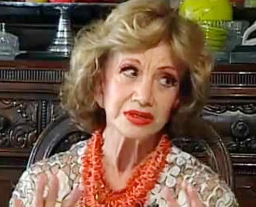 Cuenta con una trayectoria de más de 60 años en la televisión y es recordada por telenovelas como 'Monte Calvario', 'El pecado de Oyuki' y 'Marimar'.