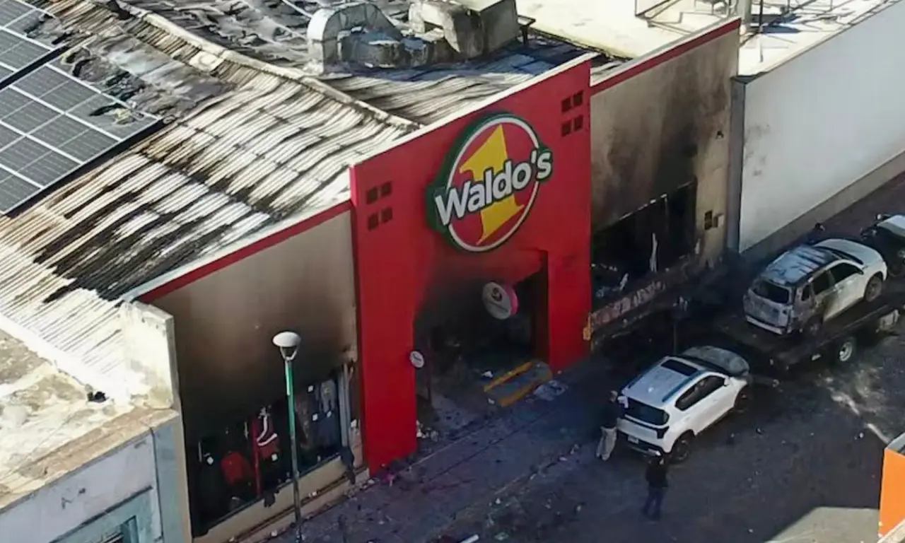  Revelan causa que habría ocasionado incendio en Waldo's donde murieron 23 personas 
