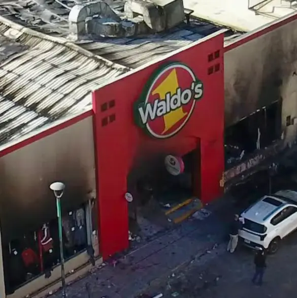 Revelan causa que habría ocasionado incendio en Waldos donde murieron 23 personas Revelan causa que habría ocasionado incendio en Waldos donde murieron 23 personas