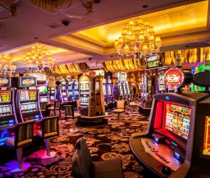 ¿Cómo los casinos están construidos para cautivar a sus usuarios?