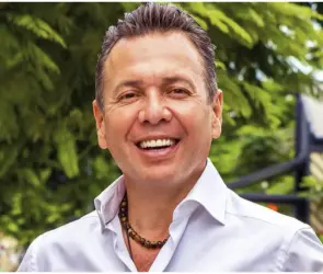 No volverá a pisar Jalisco: Lemus veta a Junior H por apología del delito