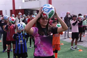 &iquest;Cu&aacute;ndo es la clase de futbol masiva que buscar&aacute; romper el R&eacute;cord Guiness en la CDMX?