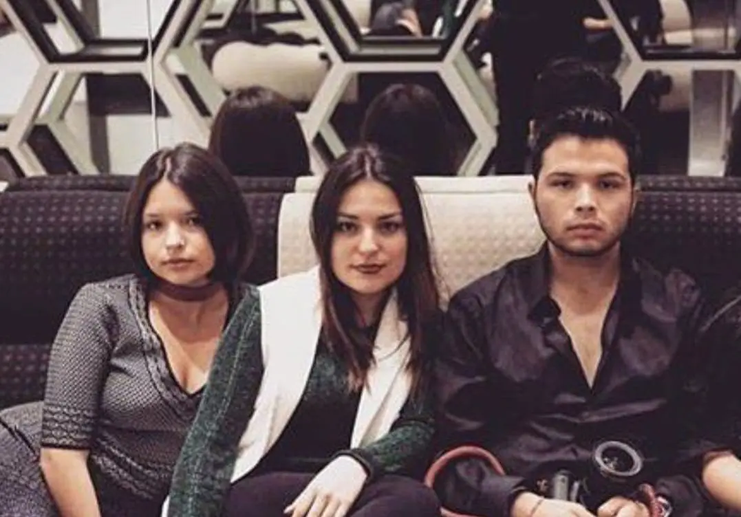 Incluso hay quienes afirman que es la nieta que tiene el tono de voz más parecido a Flor Silvestre.<br>