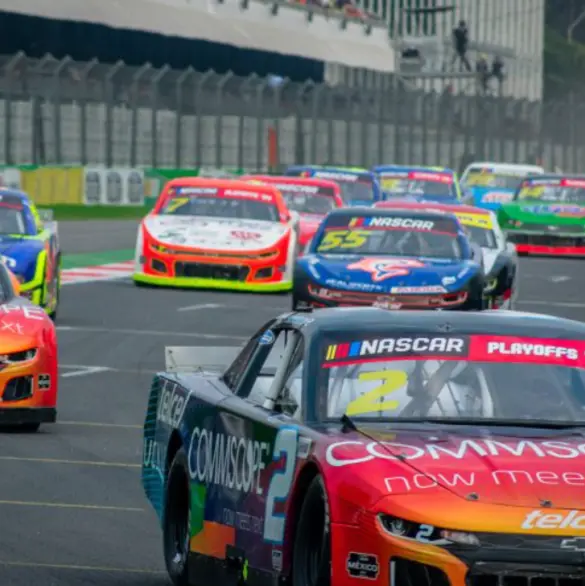 Habrá firma de autógrafos con pilotos de NASCAR México en Puebla Habrá firma de autógrafos con pilotos de NASCAR México en Puebla