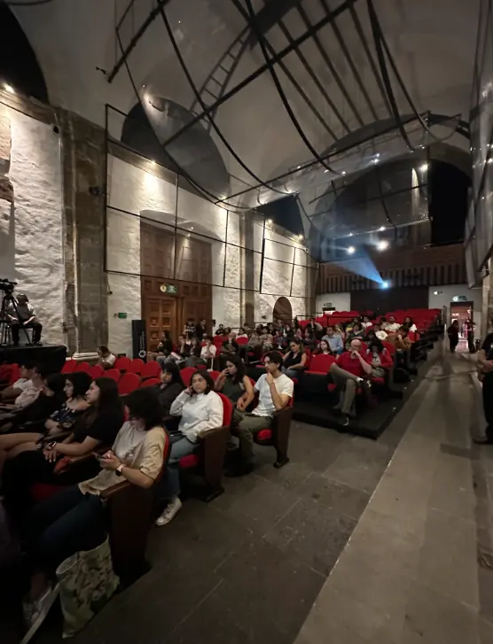 Las funciones teatrales tendrán un costo accesible: 105 para el público general y 72 para estudiantes y docentes con credencial vigente. Facebook.