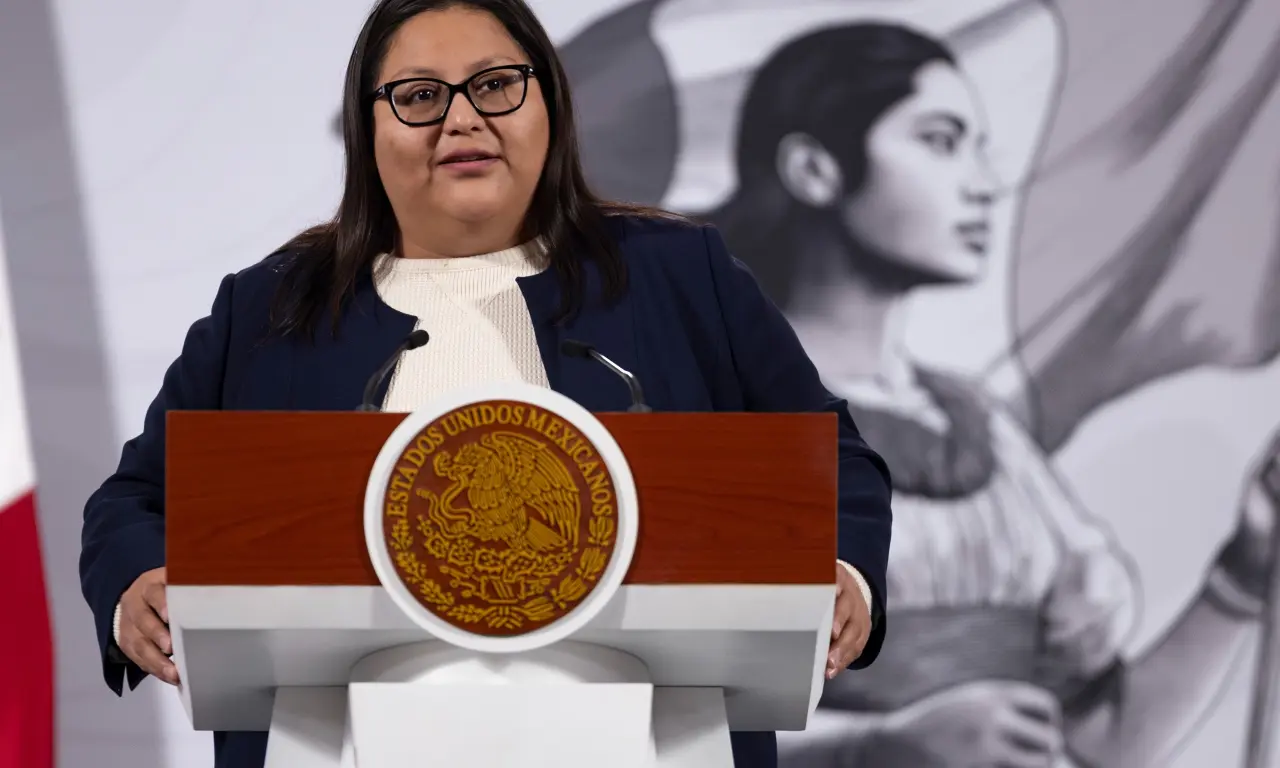  Citlalli Hernández, secretaria de las Mujeres. 