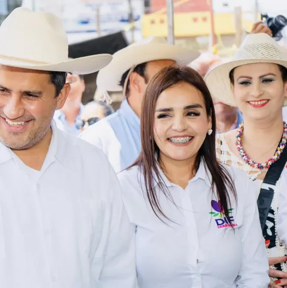 Carlos Manzo, a una semana del crimen: ¿Qué sigue para Grecia Quiroz, su esposa y nueva presidenta de Uruapan? Carlos Manzo, a una semana del crimen: ¿Qué sigue para Grecia Quiroz, su esposa y nueva presidenta de Uruapan?