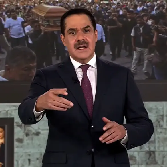 "Yo me mando solo": Javier Alatorre explota en noticiero en vivo y genera burlas "Yo me mando solo": Javier Alatorre explota en noticiero en vivo y genera burlas