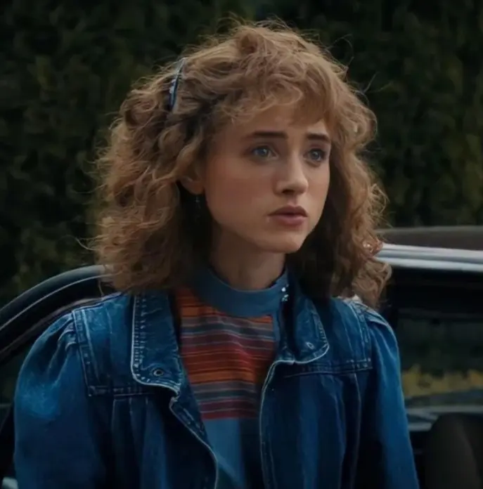 Natalia Dyer (Nancy Wheeler)